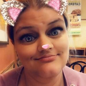 Meet your Posher, Krissy